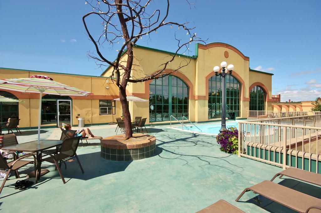 Temple Gardens Hotel & Spa Moose Jaw Eksteriør billede